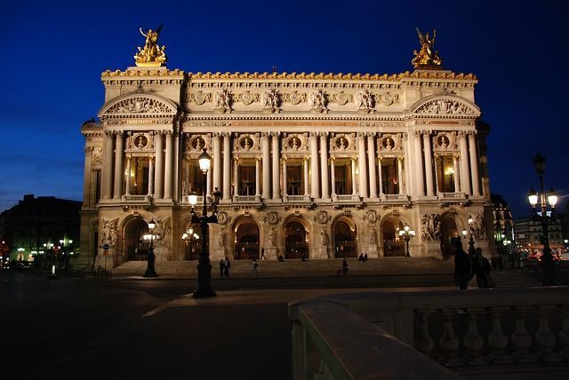 OPERA DE PARIS